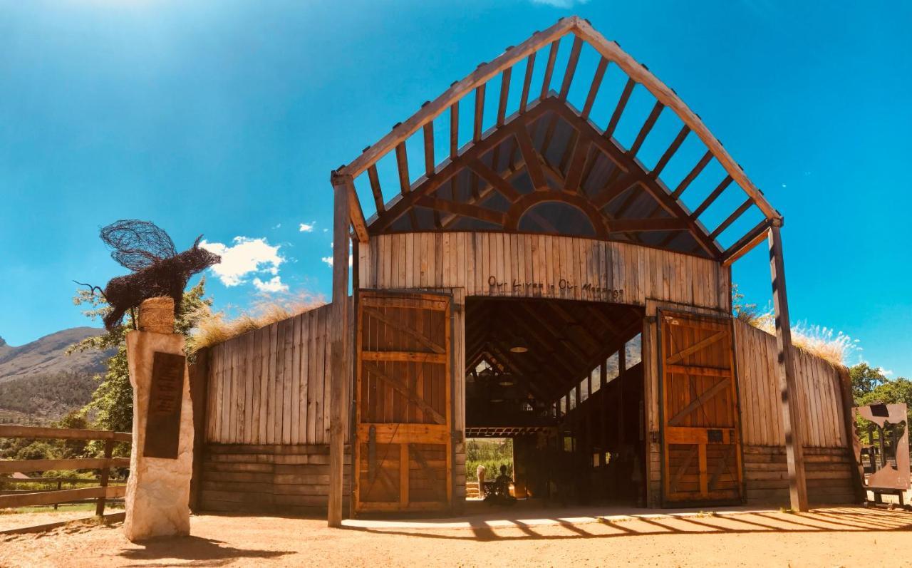 弗朗斯胡克 Inspiring Farm Sanctuary And Famous Painting Pig酒店 外观 照片